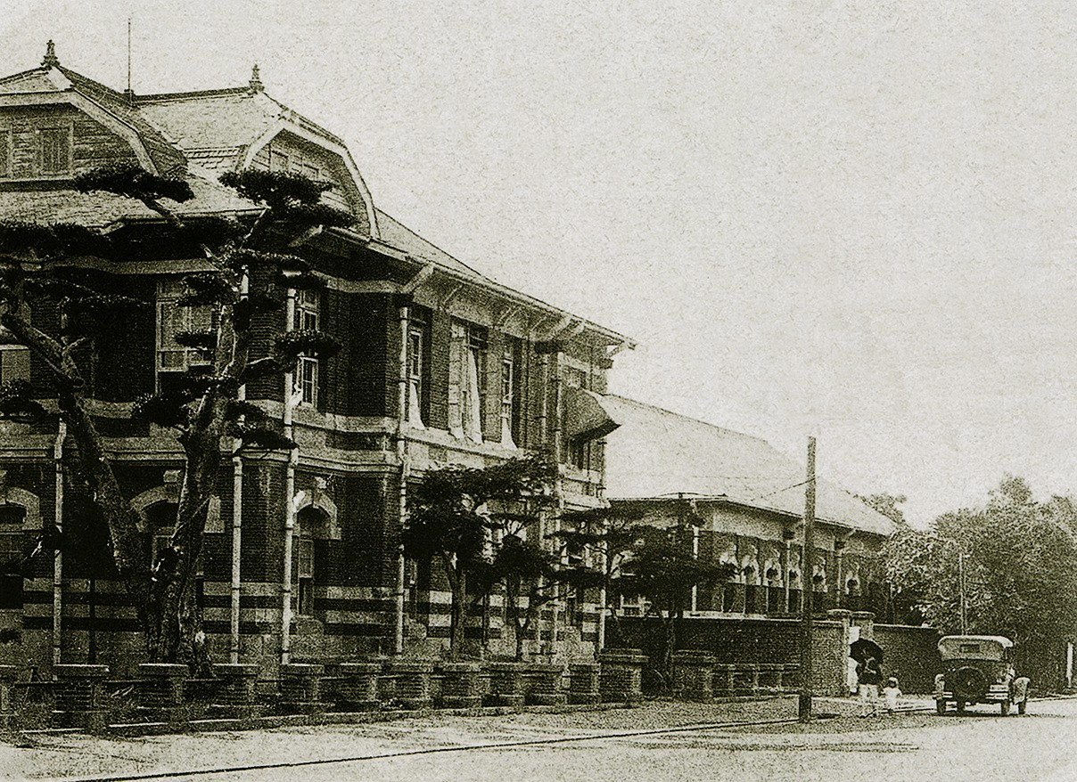 消失的日治建築  (22)  嘉義郡役所 (市役所)