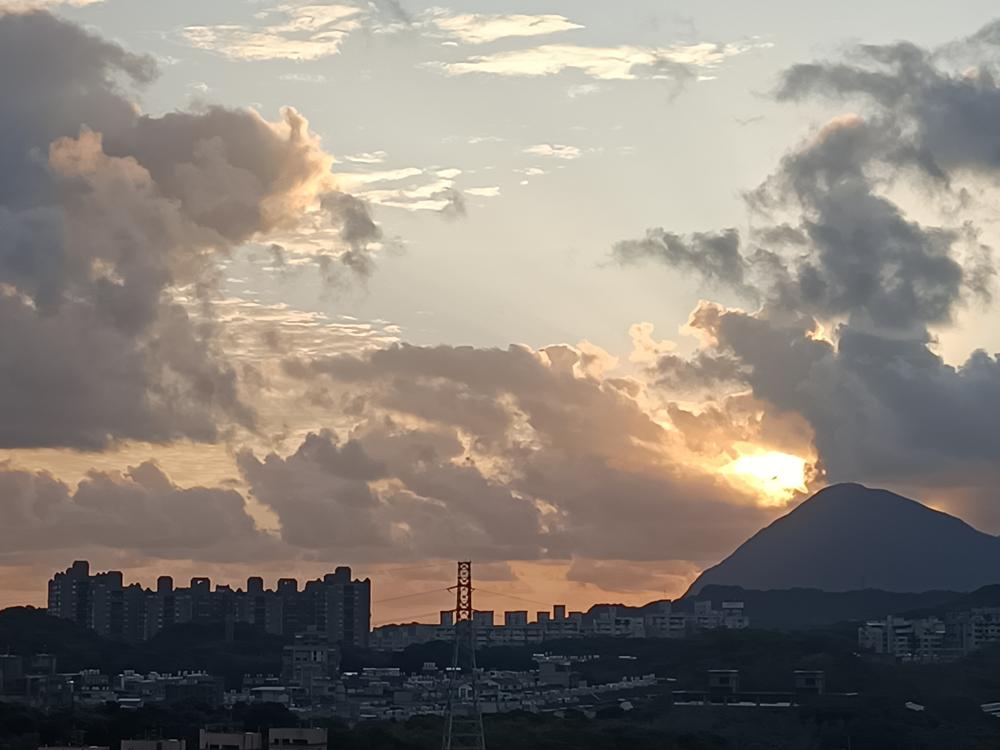 貂山曉日  之一四六