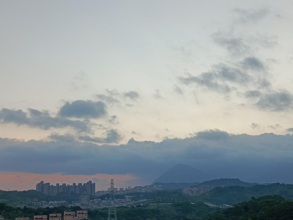 貂山曉日  之一五九