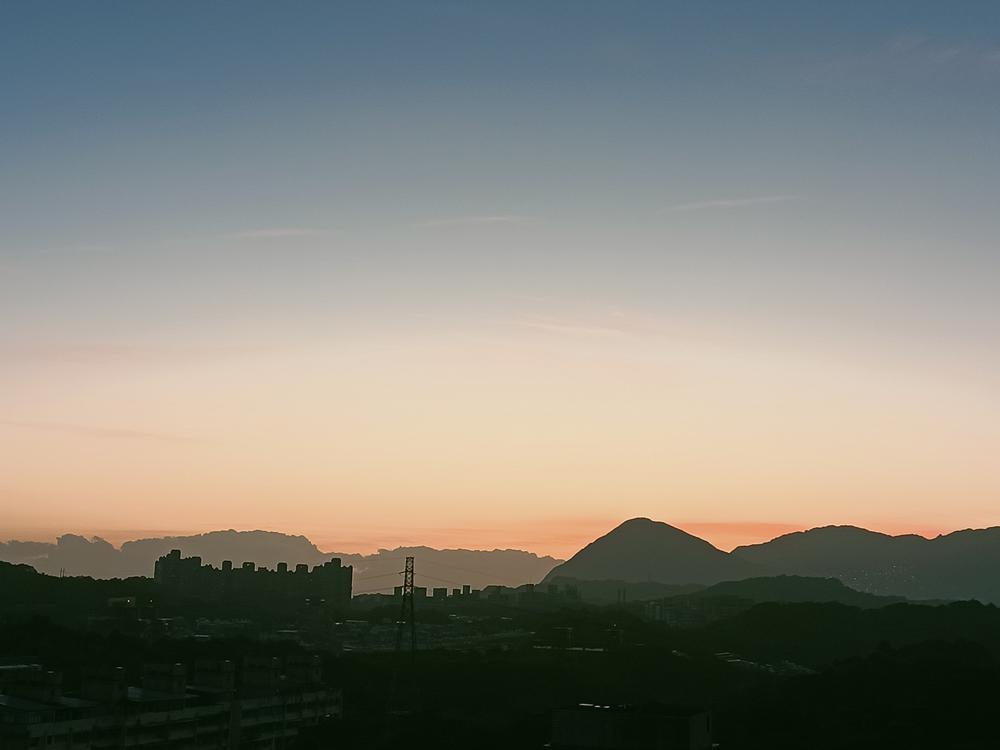 貂山曉日  之一六八