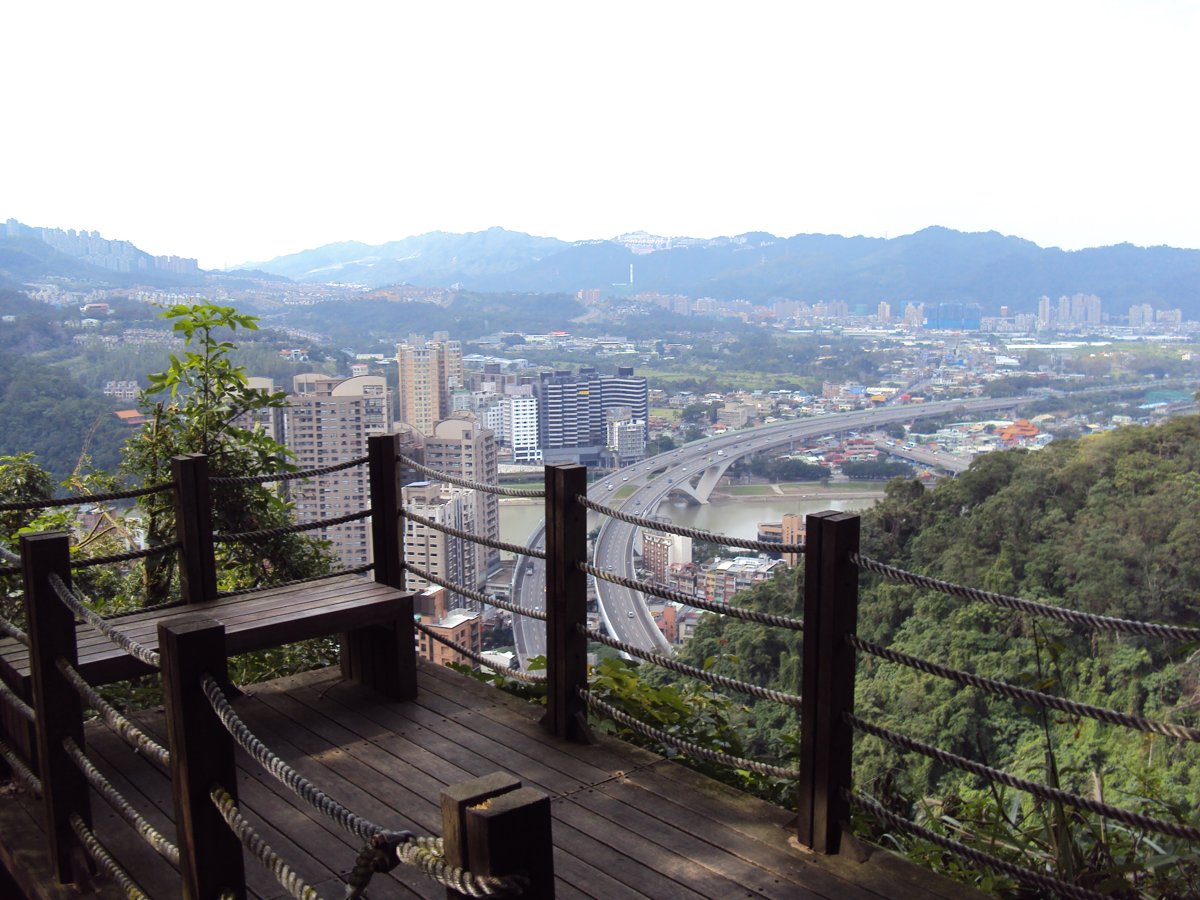 新店 獅頭山登山步道 新店 獅頭山登山步道