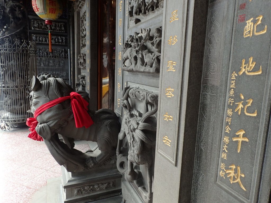 再訪— 關渡媽祖廟 (下) 再訪— 關渡媽祖廟 (下)