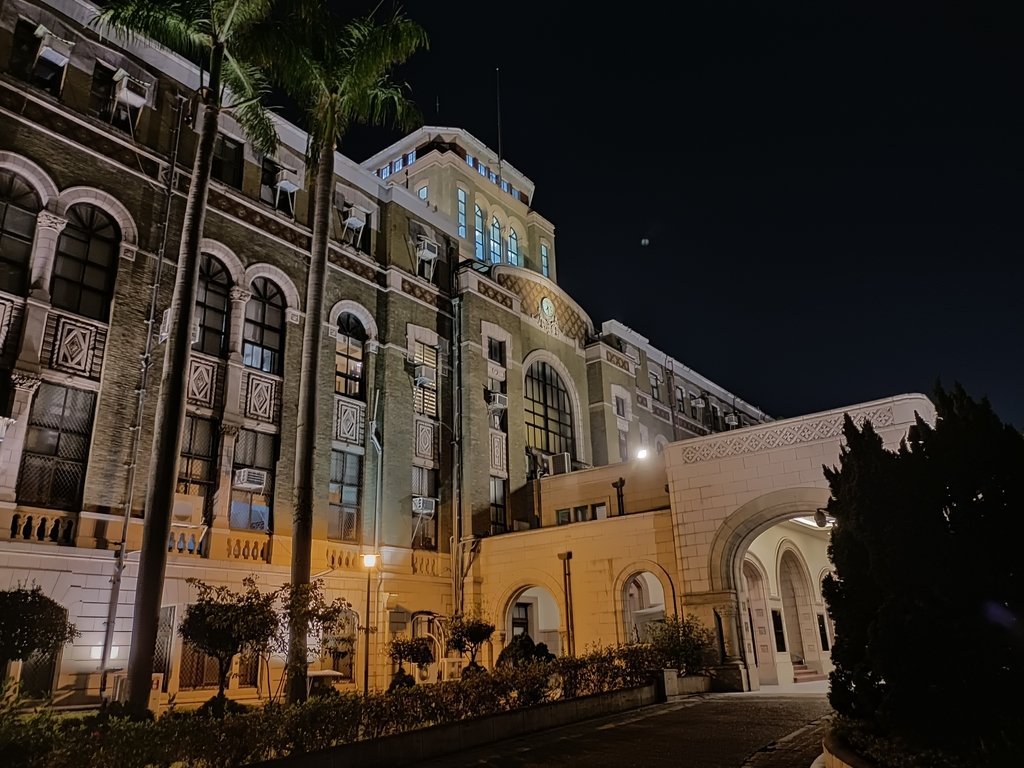 城中夜色之 司法大廈 城中夜色之 司法大廈