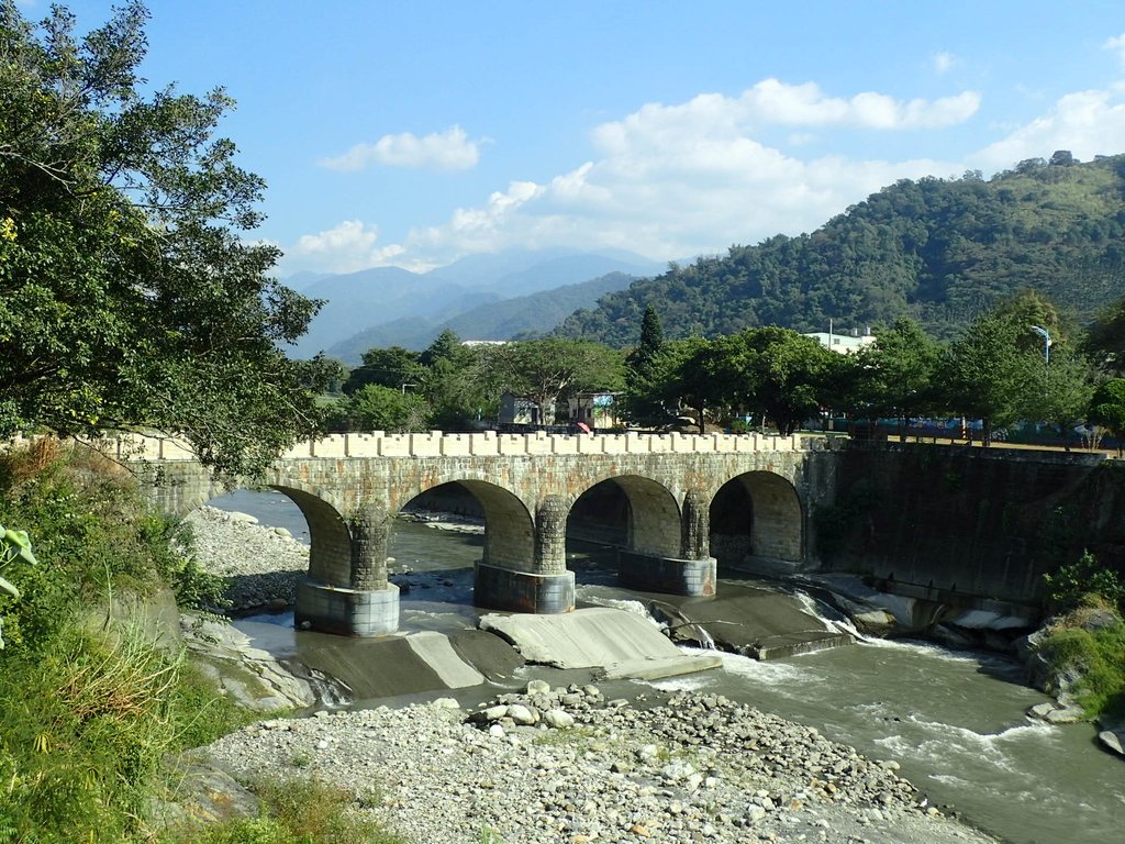 國姓 北港溪 糯米石橋 國姓 北港溪 糯米石橋