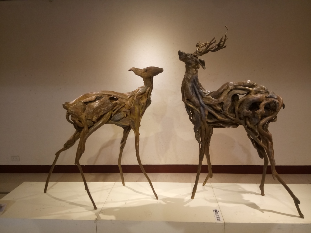 王偉權 漂流木創作展 王偉權 漂流木創作展
