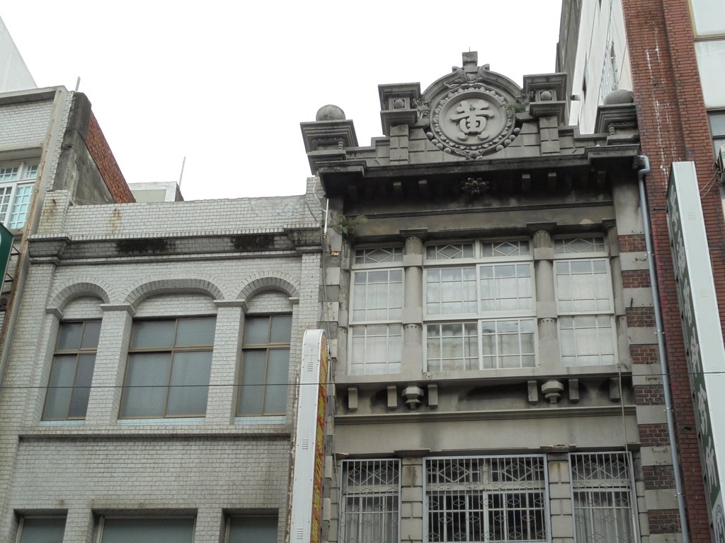 桃園街道上的街屋建築 桃園街道上的街屋建築