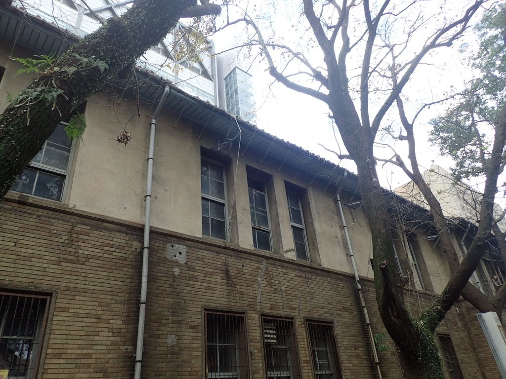 台大 藥學系 舊館 (原 日赤醫院) 台大 藥學系 舊館 (原 日赤醫院)