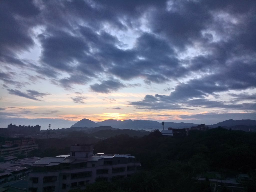 貂山曉日 之十七 貂山曉日 之十七