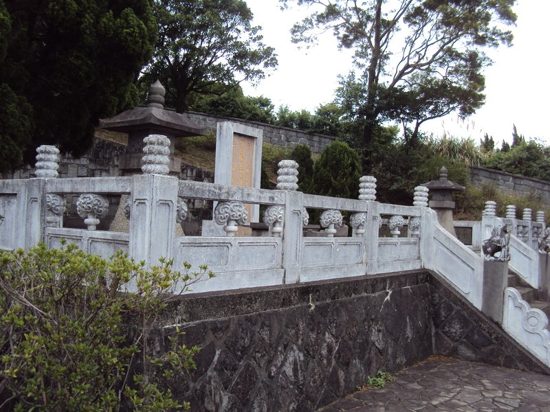 陽明山 第一公墓巡禮 (下) 陽明山 第一公墓巡禮 (下)