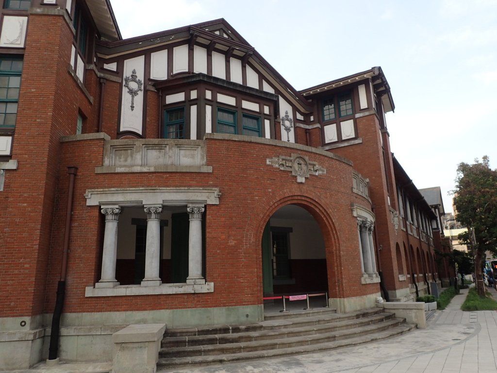 再拍— 原 總督府鐵道部廳舍 再拍— 原 總督府鐵道部廳舍