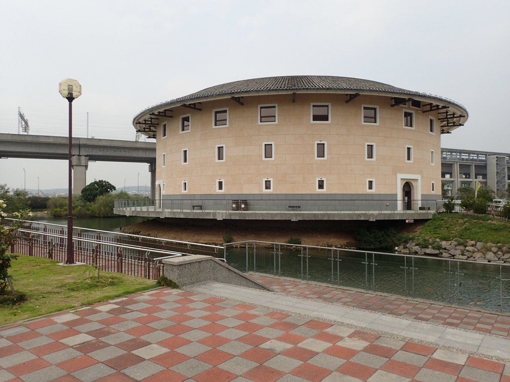 後龍 新社 客家圓樓 後龍 新社 客家圓樓