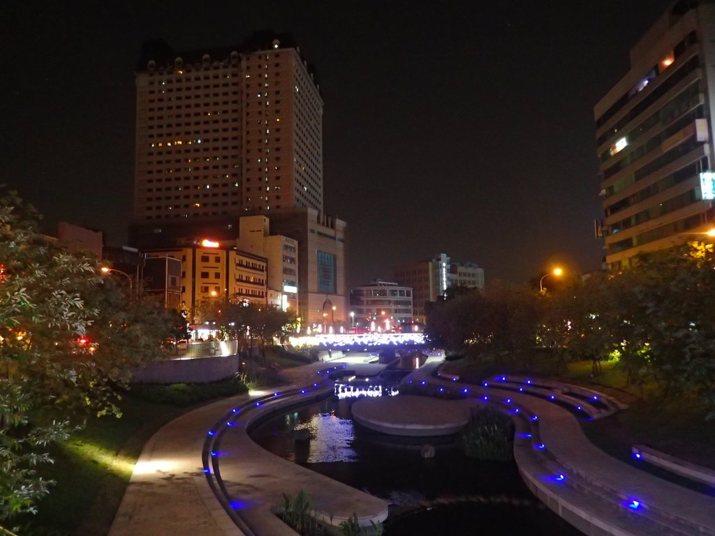台中 街路隨拍 (15) 台中 街路隨拍 (15)