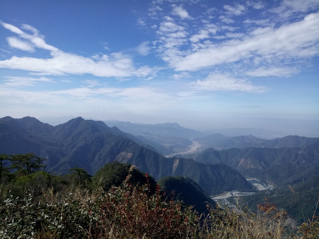 谷關七雄之 東卯山 (上) 谷關七雄之 東卯山 (上)