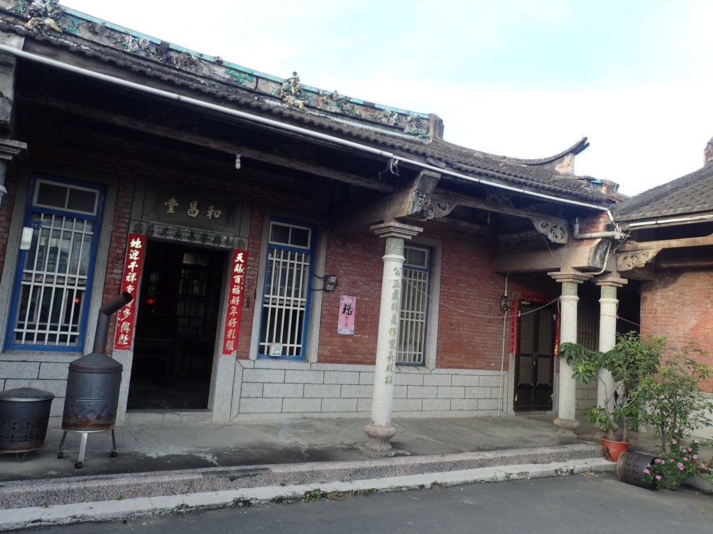 二崙 新店 廖家古厝 (和昌堂) 二崙 新店 廖家古厝 (和昌堂)