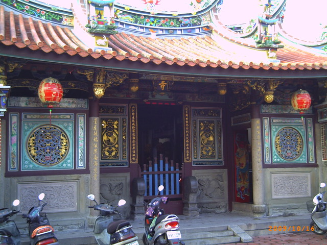 南雲東照—鳳山龍山寺 南雲東照—鳳山龍山寺