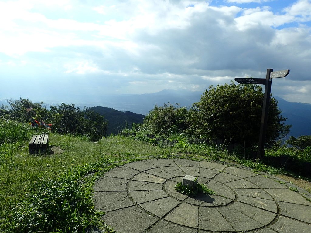 汐止 四分子尾山 汐止 四分子尾山