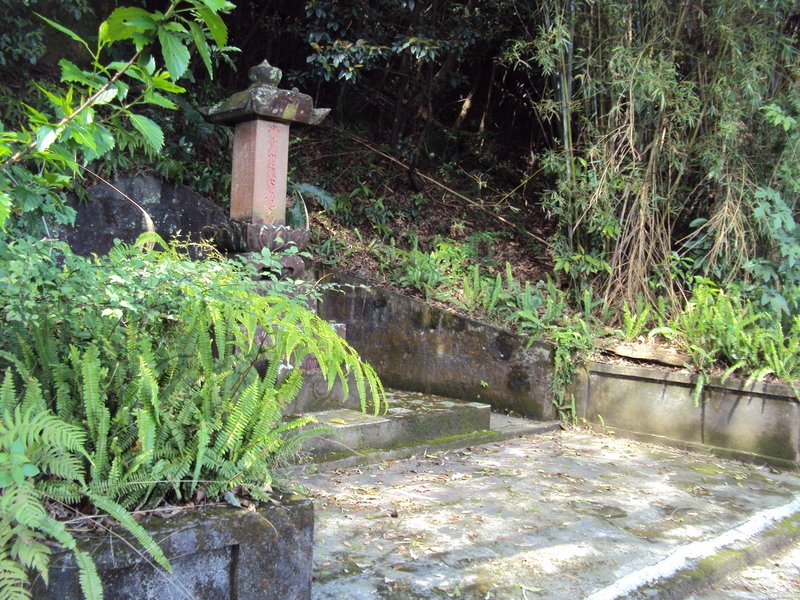 內湖 圓覺寺 開山大和尚紀念碑 內湖 圓覺寺 開山大和尚紀念碑