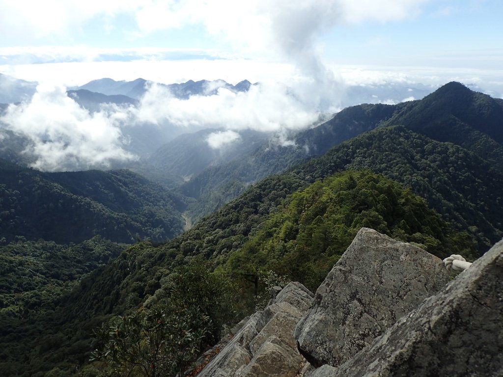 初訪— 台中 和平 鳶嘴山 (上) 初訪— 台中 和平 鳶嘴山 (上)