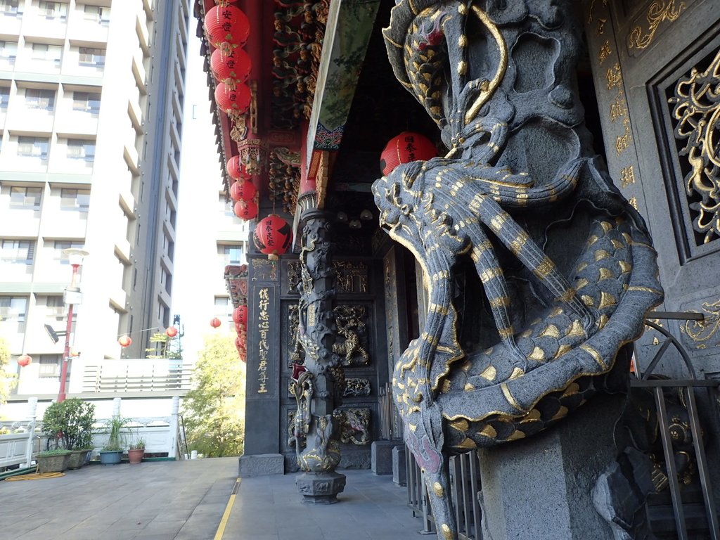 木柵集應廟 石雕之美 (下) 木柵集應廟 石雕之美 (下)