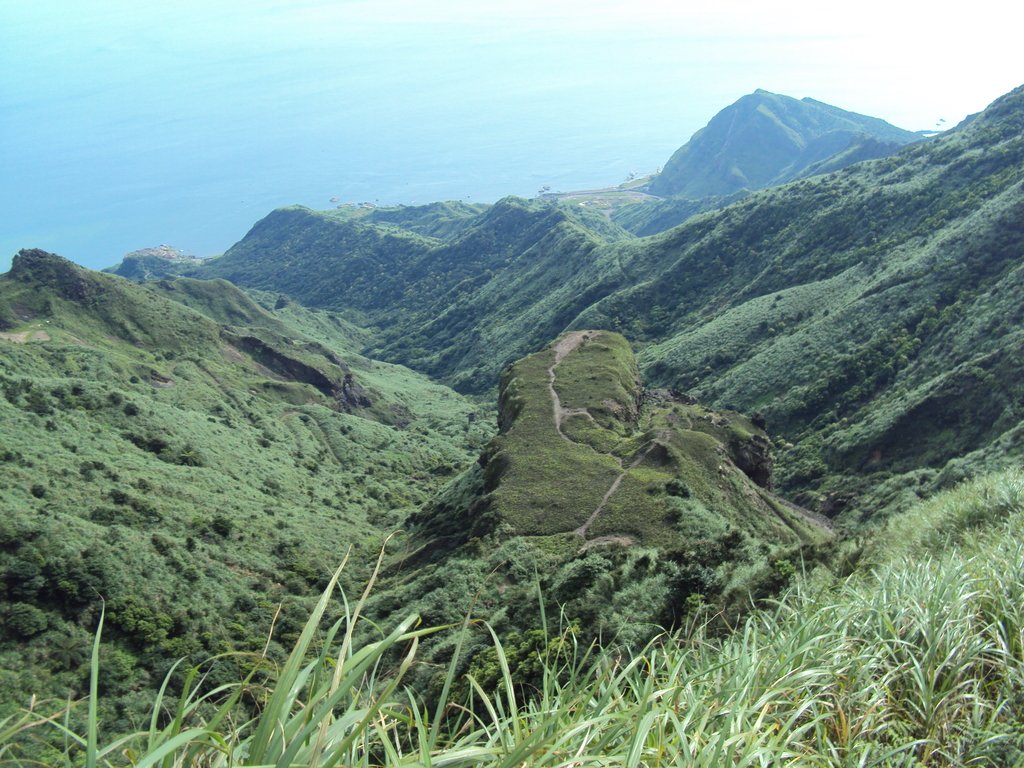 再訪— 無耳茶壺山 牛伏礦體 再訪— 無耳茶壺山 牛伏礦體
