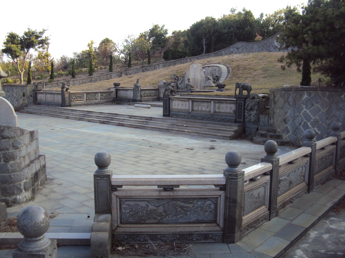 清水 鰲峰山 蔡謀江墓園 清水 鰲峰山 蔡謀江墓園
