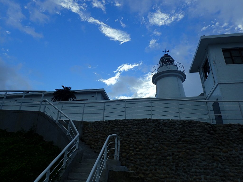 基隆燈塔之 暮光沉靄 基隆燈塔之 暮光沉靄