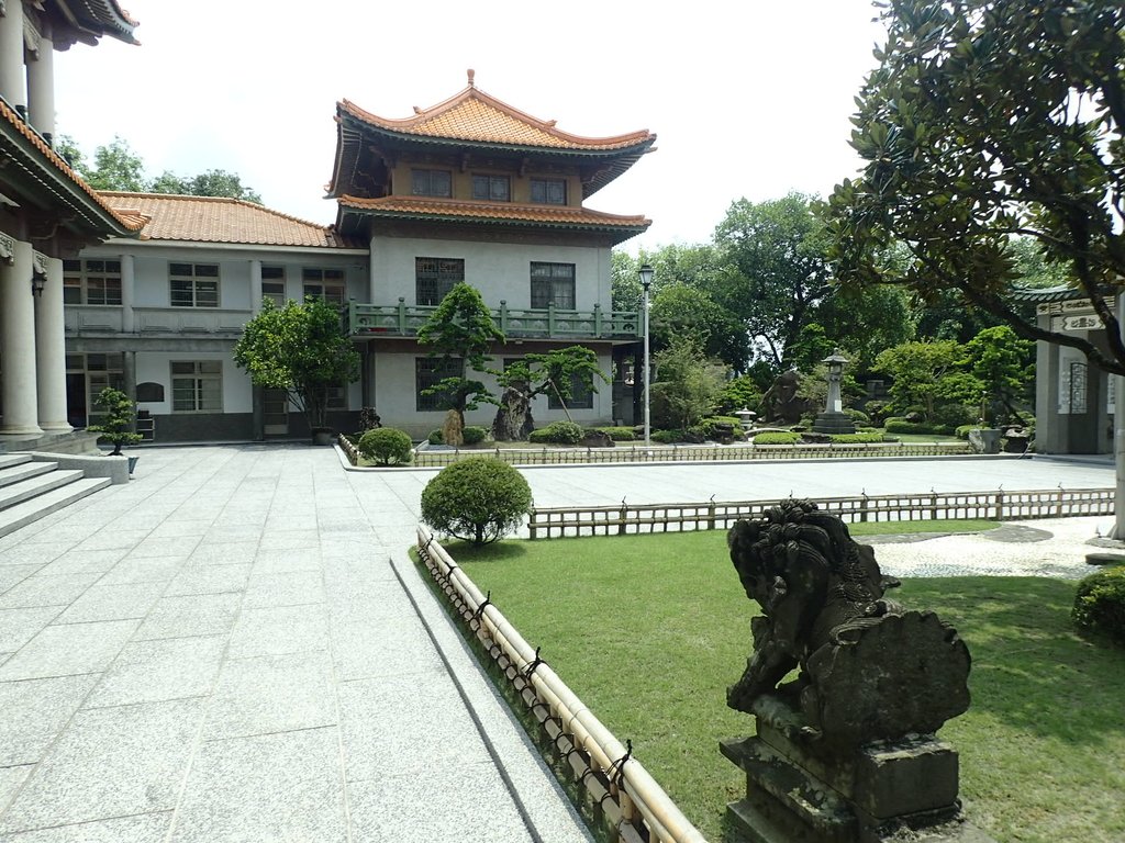 嘉義 八掌溪畔 彌陀禪寺 嘉義 八掌溪畔 彌陀禪寺