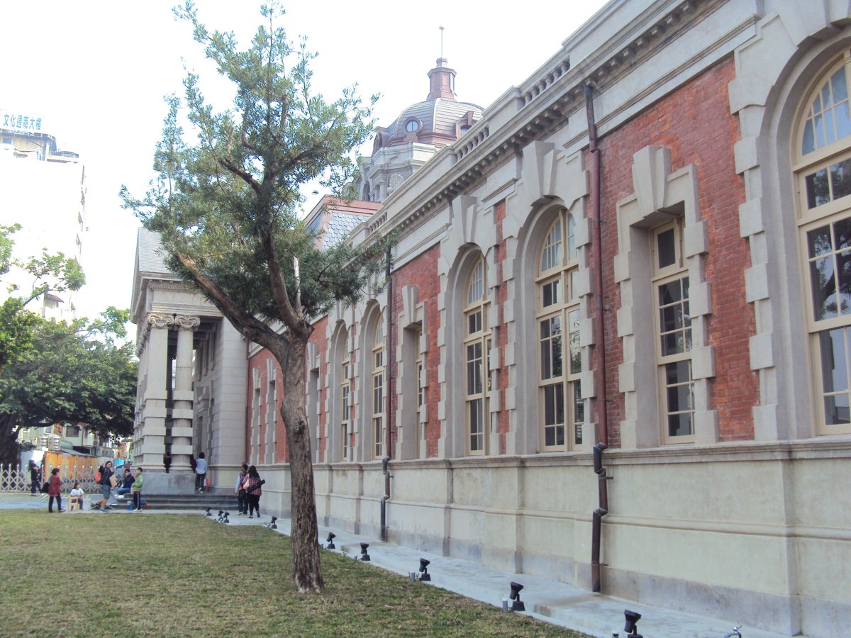 原 臺南地方法院 原 臺南地方法院