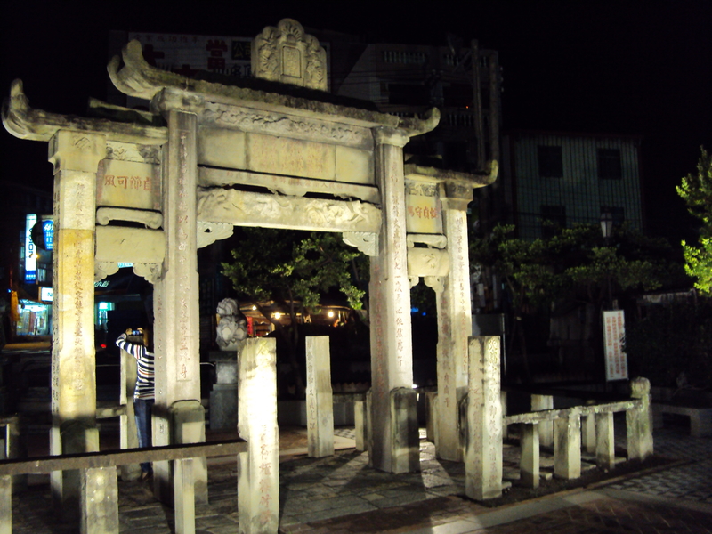 夜拍— 大甲 林氏貞節坊 夜拍— 大甲 林氏貞節坊