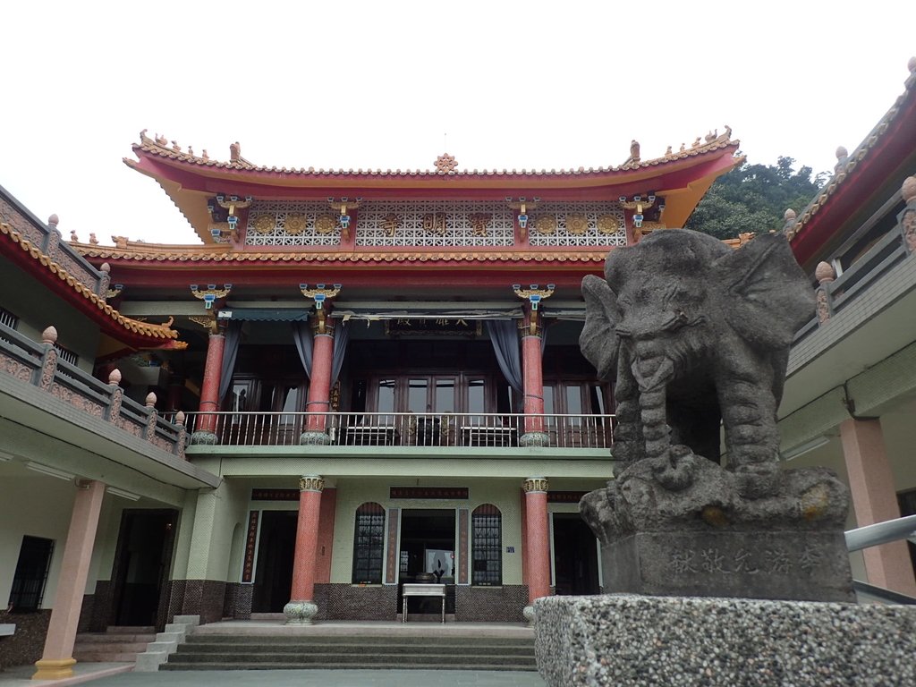 散步 基隆 寶明寺 散步 基隆 寶明寺