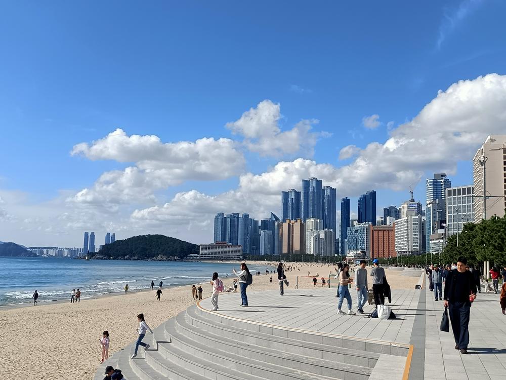 釜山行旅(44)-  海雲台  沙灘散步  (上)