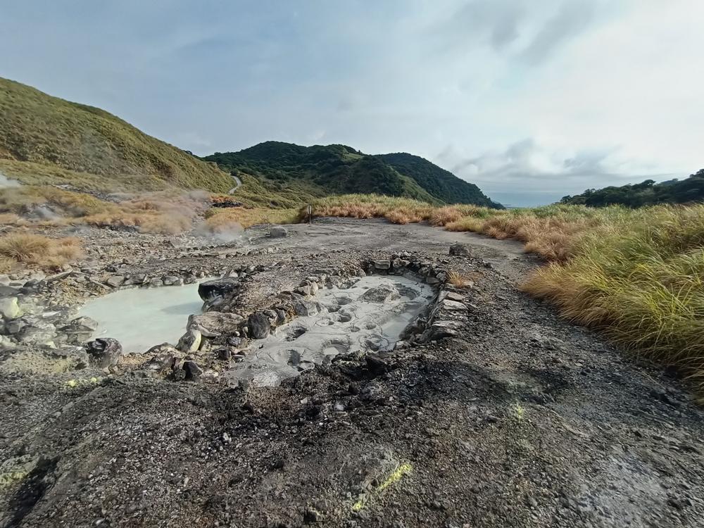 萬里  焿子坪硫磺礦區  (上)