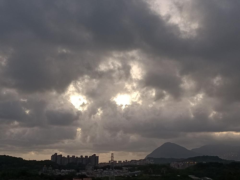 貂山曉日  之一一四