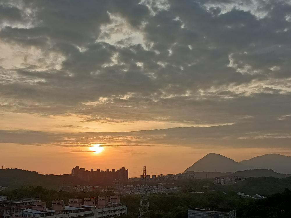 貂山曉日  之一一九