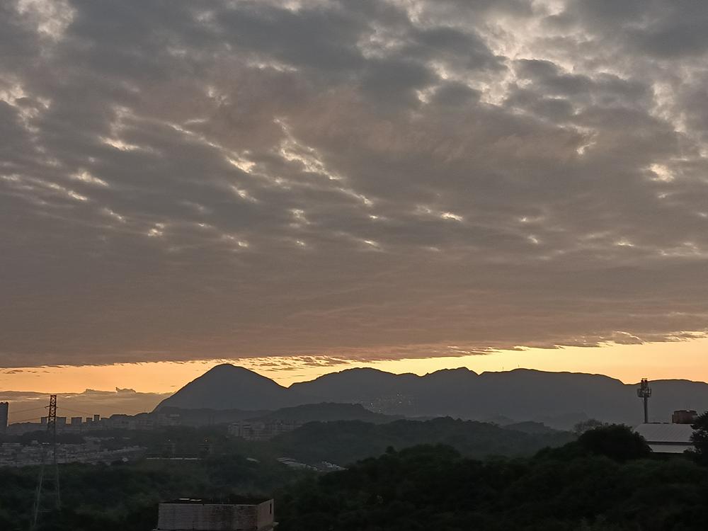 貂山曉日  之一三八