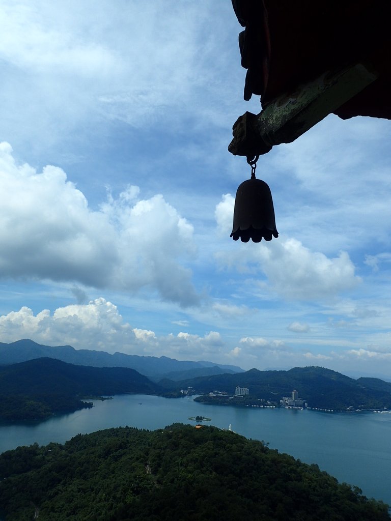 P9017504.JPG - 慈恩塔  眺日月潭之  湖光山色