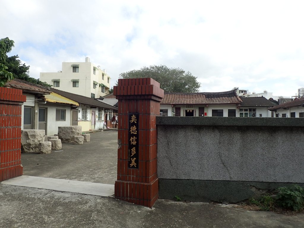 PB285574.JPG - 頭份  田寮里  陳氏宗祠