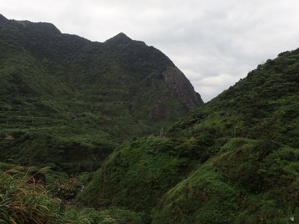 P3240527.JPG - 金瓜石之  內九份溪圳橋