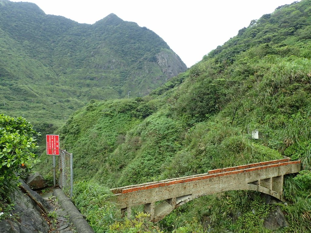 P3240531.JPG - 金瓜石之  內九份溪圳橋