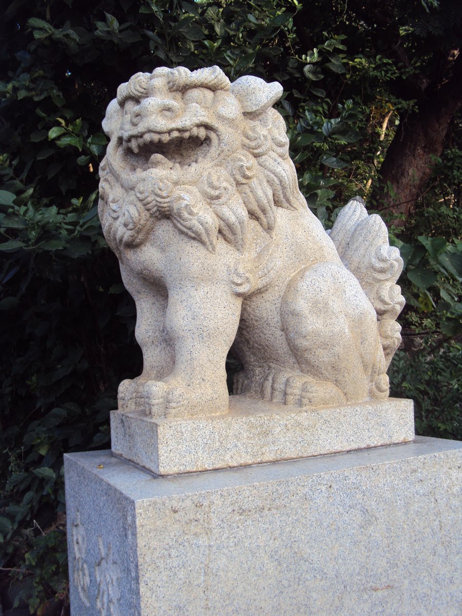 DSC05400.JPG - 高雄神社遺跡  (忠烈祠)