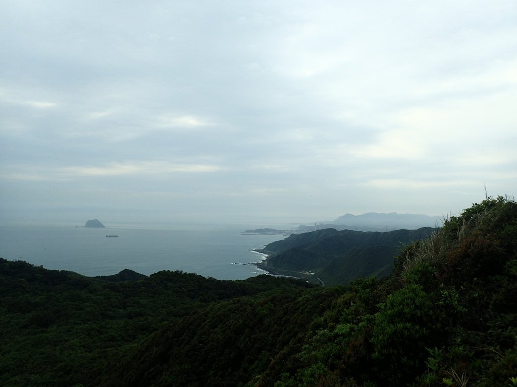 P3308219.JPG - 萬里  瑪鋉山  (望洋崖)