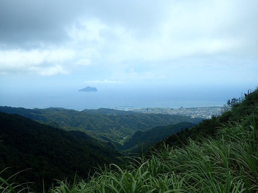 P7175530.JPG - 登  頭城  鶯子嶺山  (未竟)