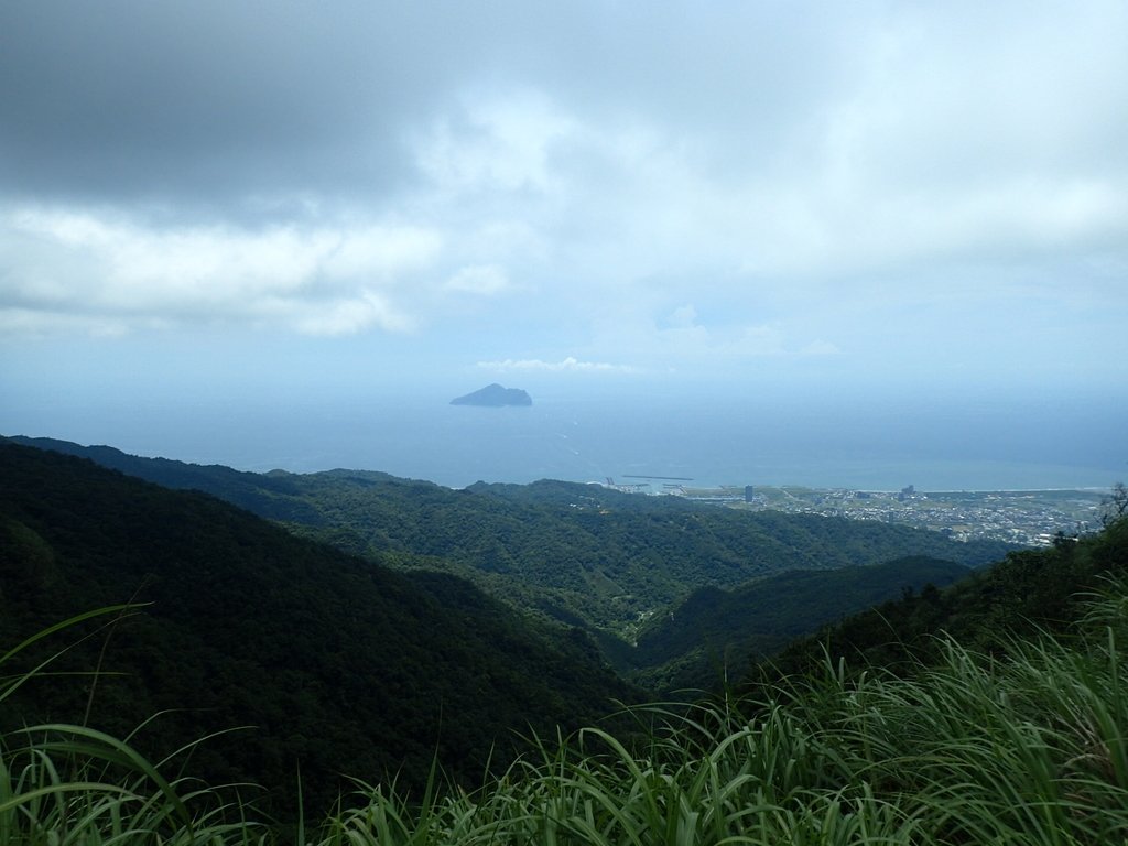 P7175531.JPG - 登  頭城  鶯子嶺山  (未竟)