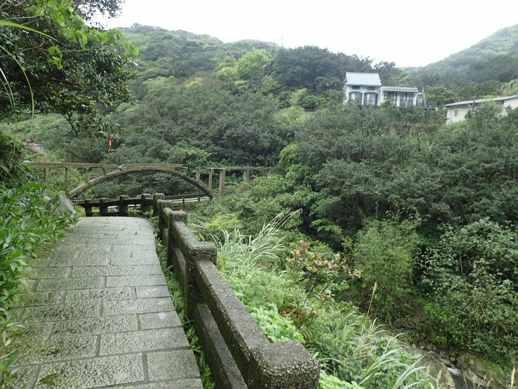 P3240579.JPG - 金瓜石之  外九份溪圳橋