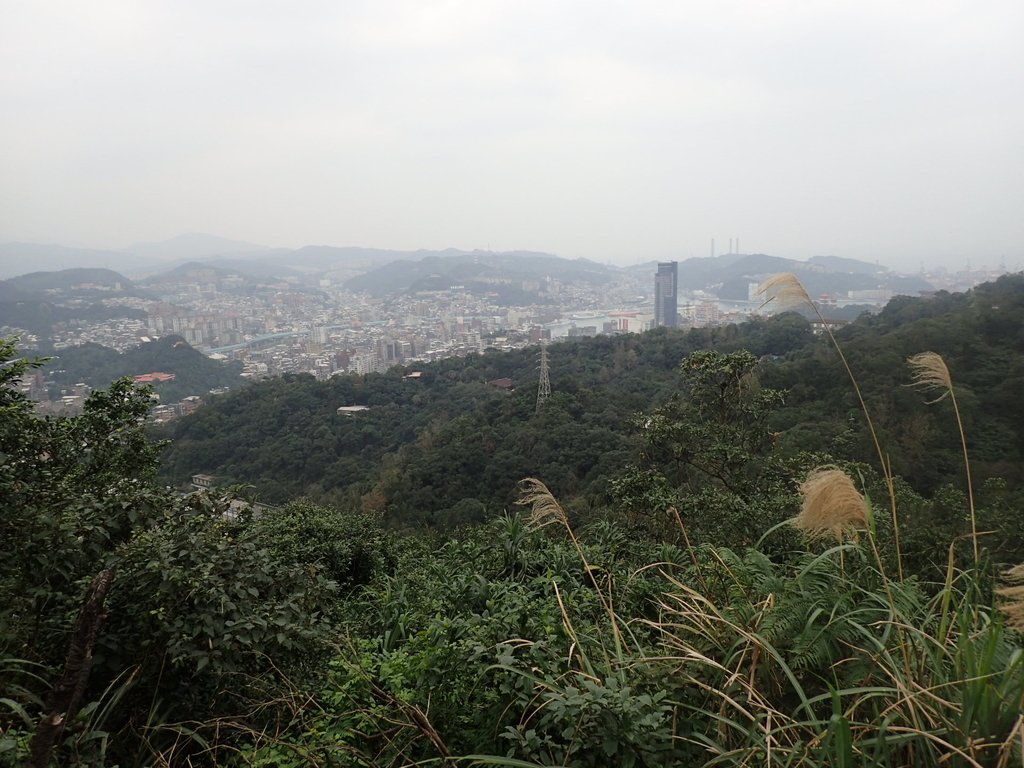 P1233737.JPG - 再訪---  基隆  紅淡山