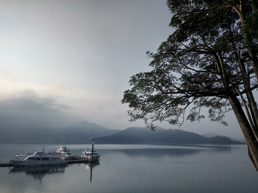 DSC_2029.JPG - 日月潭  朝霧碼頭  晨曦之美