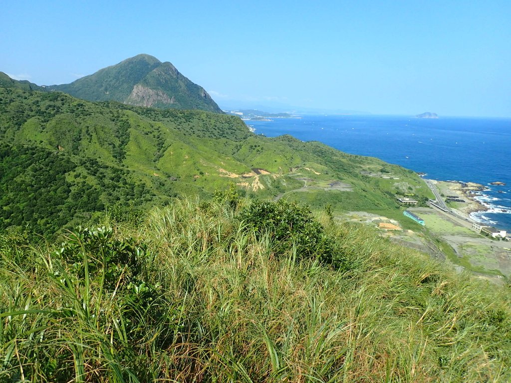 PA104819.JPG - 秋晴  南子吝山  登龍尾坪