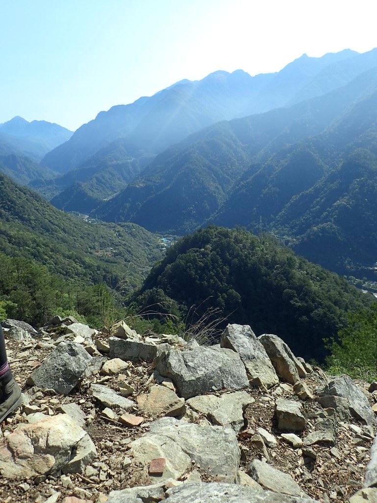 P3167198.JPG - 谷關  東卯山東南稜