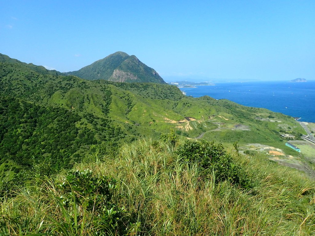 PA104823.JPG - 秋晴  南子吝山  登龍尾坪