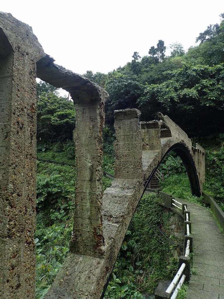 P3240598.JPG - 金瓜石之  外九份溪圳橋